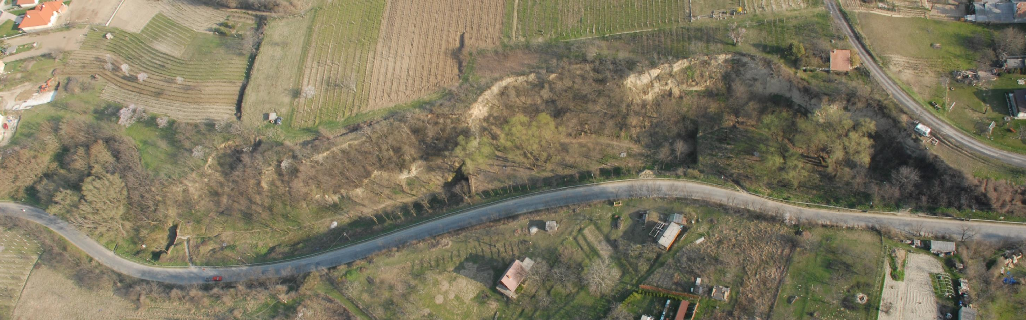 A Szurdik teljes, panorámás látképe