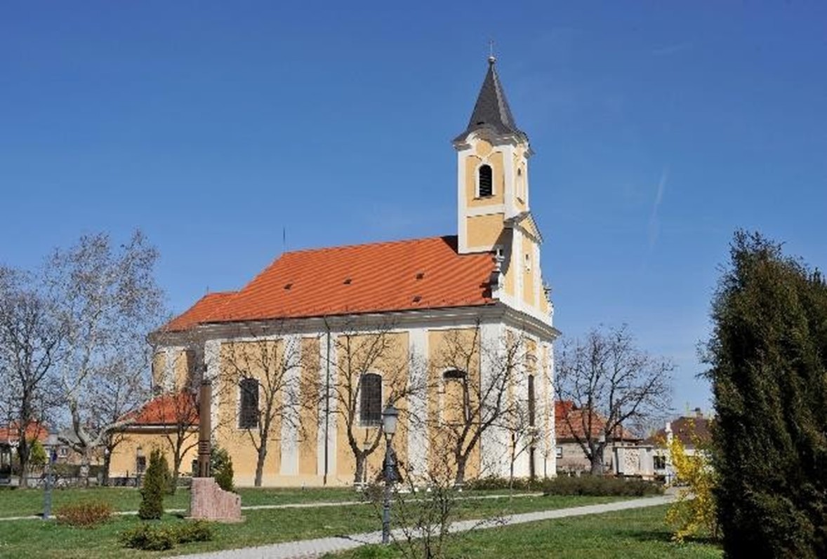 Vallási értékek Nyúl községben